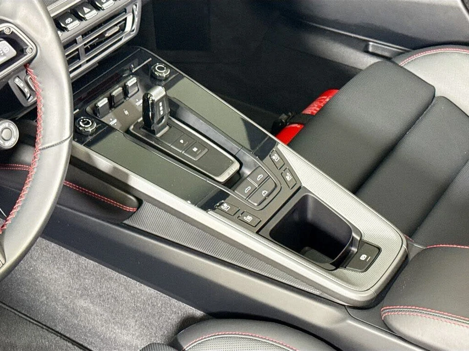 2024 Porsche 992 Carrera S - Image 16 of 31