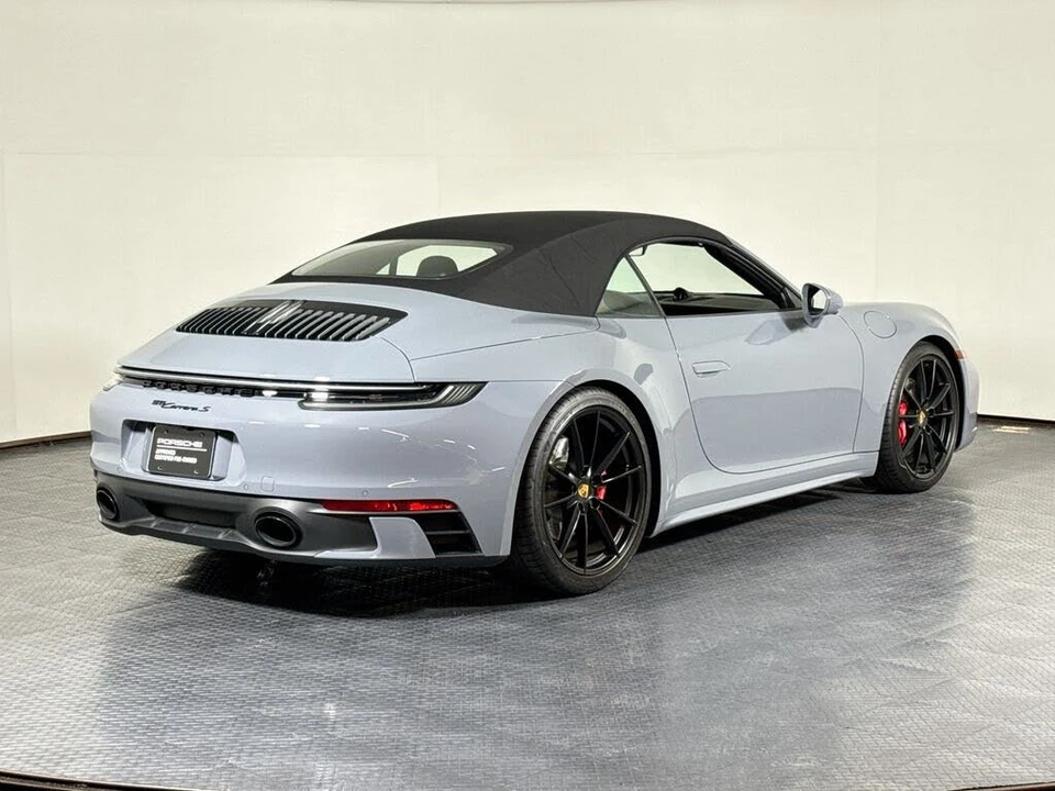 2024 Porsche 992 Carrera S - Image 7 of 31