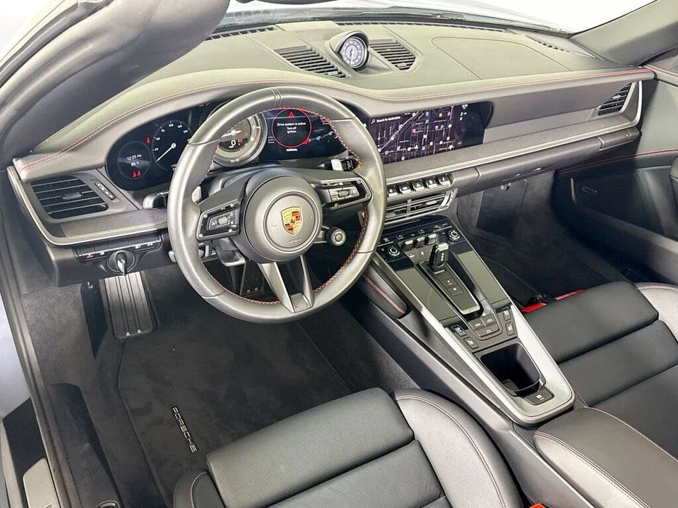 2024 Porsche 992 Carrera S - Image 4 of 31