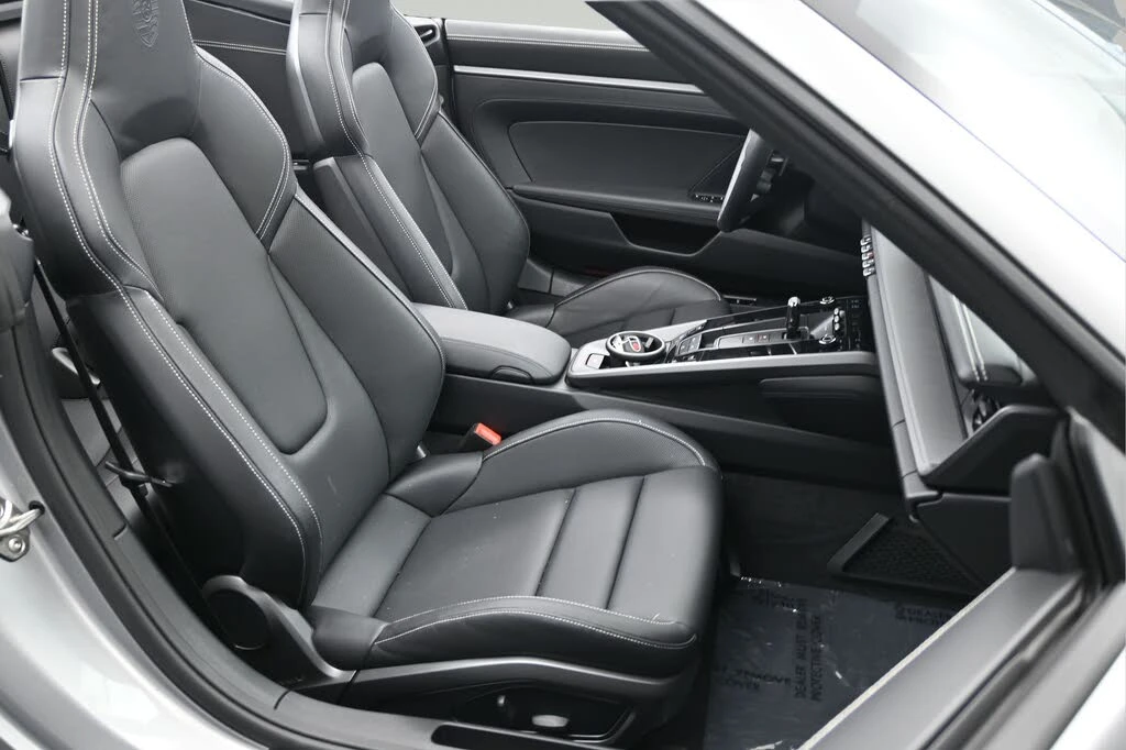 2024 Porsche 992 Carrera S - Image 10 of 31