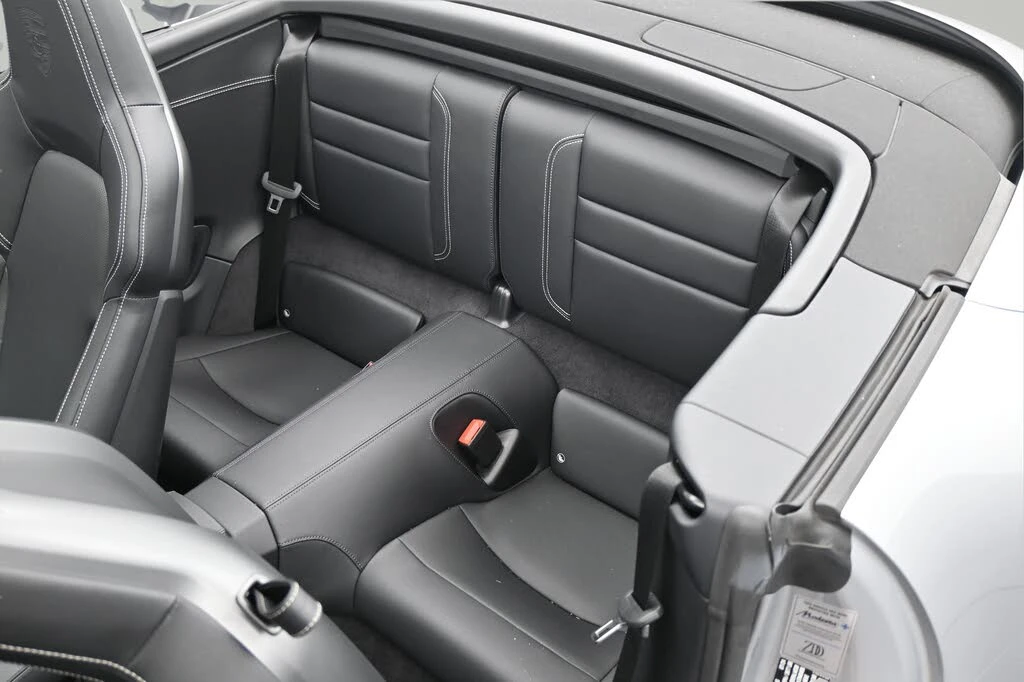 2024 Porsche 992 Carrera S - Image 7 of 31