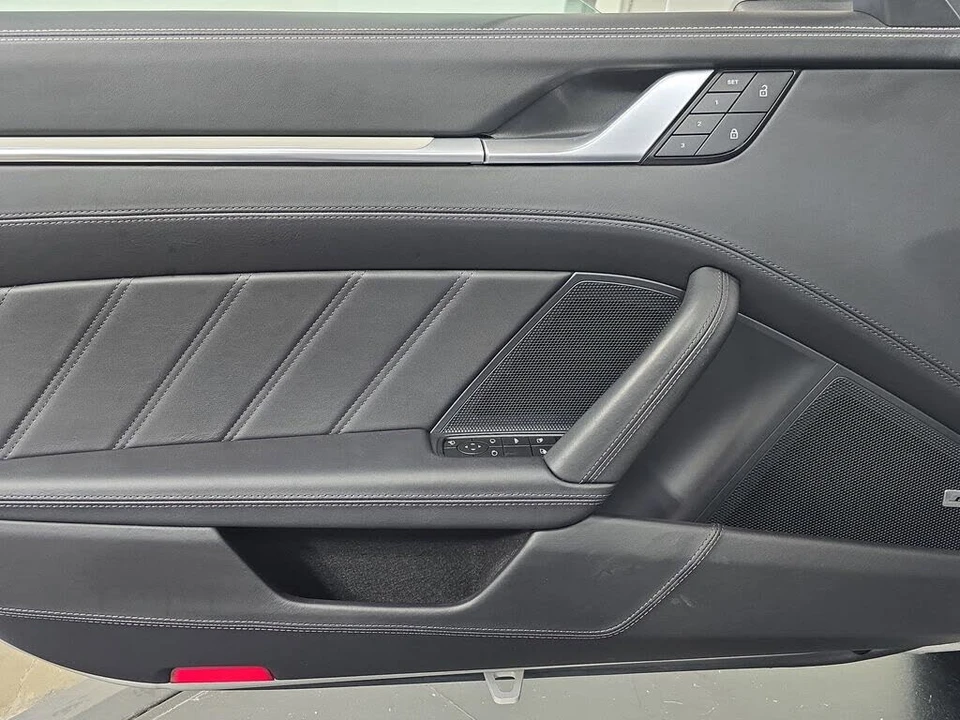 2024 Porsche 992 Carrera S - Image 22 of 31