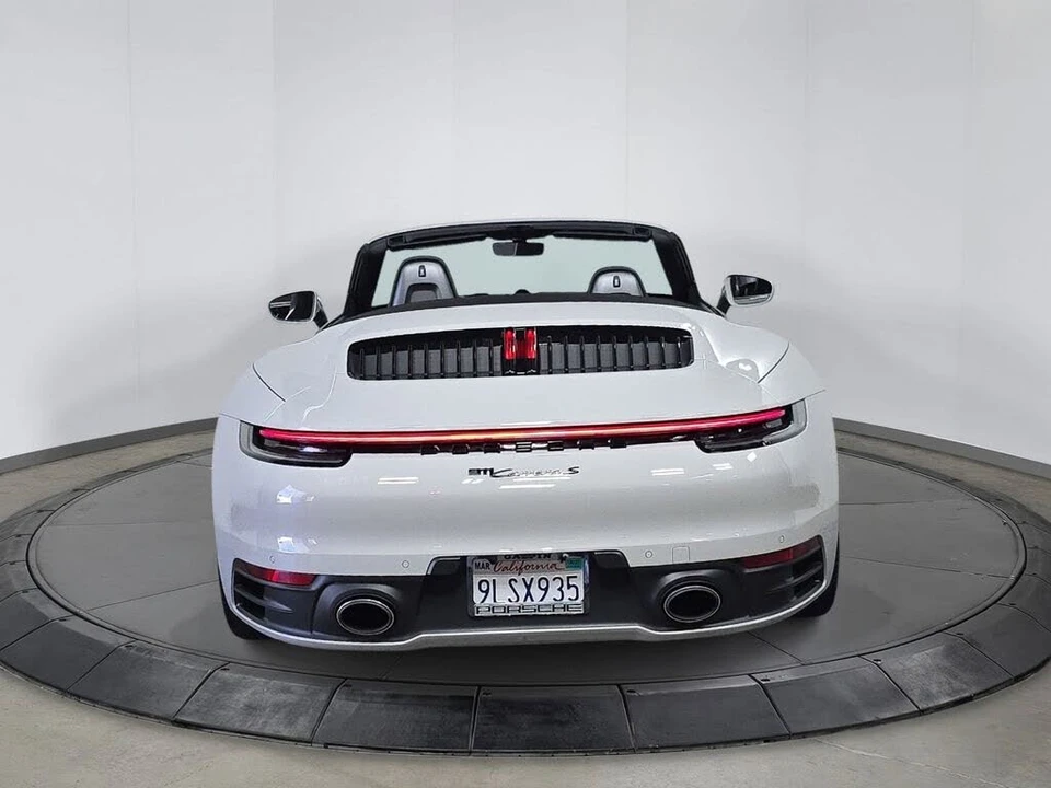 2024 Porsche 992 Carrera S - Image 6 of 31