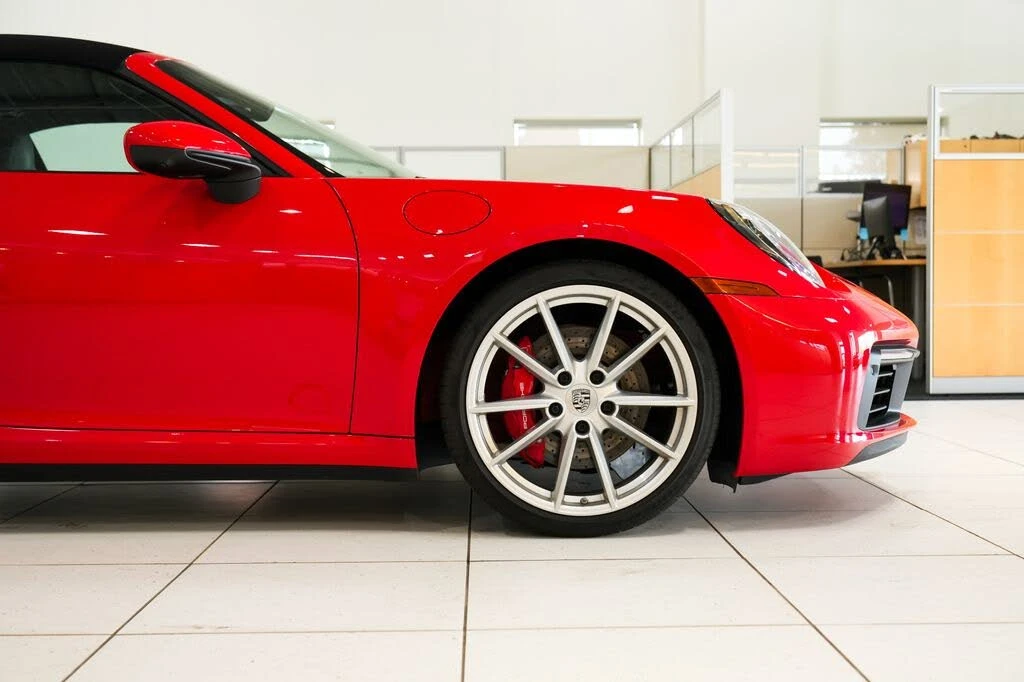2024 Porsche 992 Carrera S - Image 19 of 31
