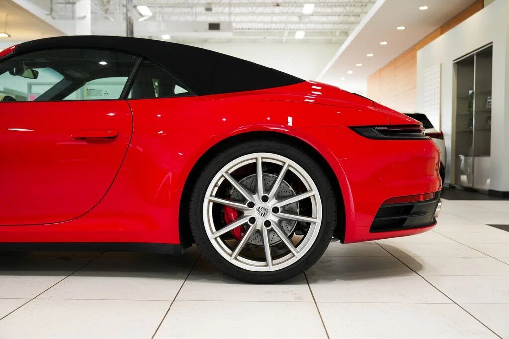 2024 Porsche 992 Carrera S - Image 5 of 31