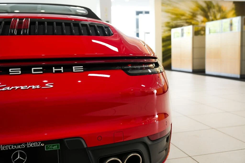 2024 Porsche 992 Carrera S - Image 12 of 31