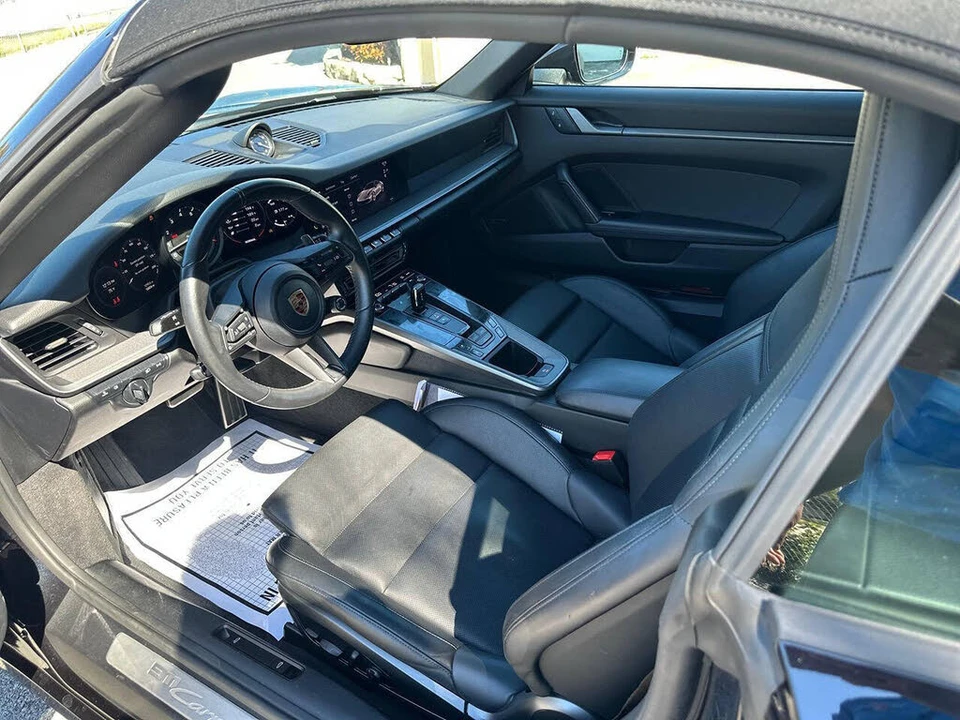 2024 Porsche 992 Carrera S - Image 24 of 31