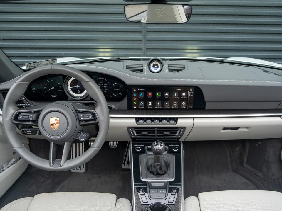 2024 Porsche 992 Carrera S - Image 26 of 31
