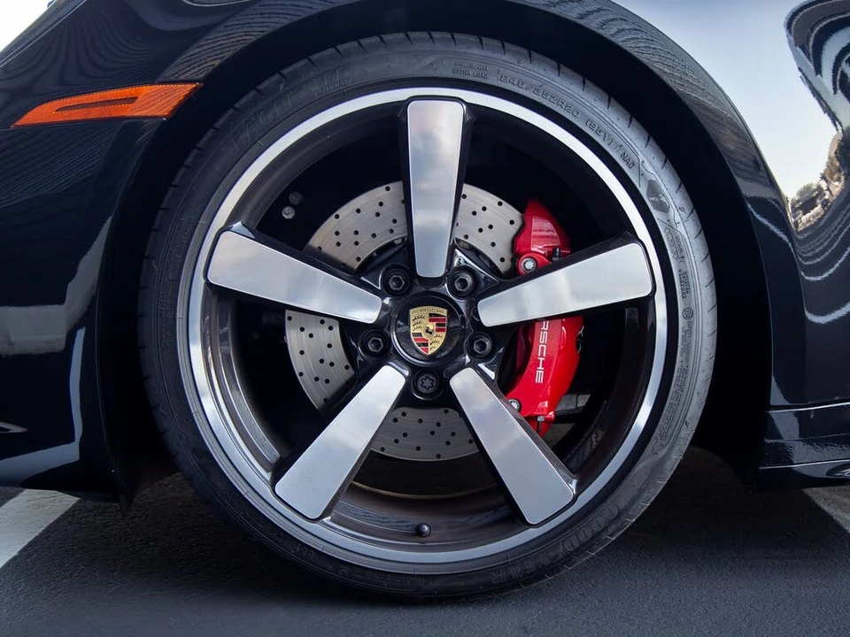 2024 Porsche 992 Carrera S - Image 12 of 28