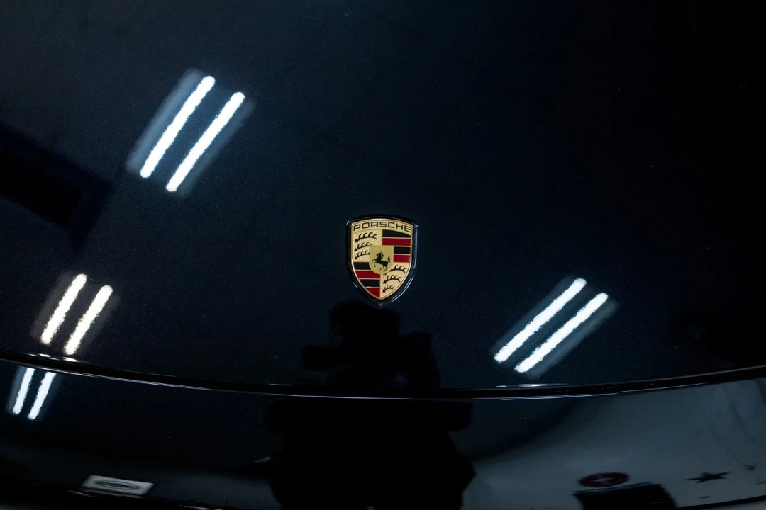 2024 Porsche 992 Carrera S - Image 18 of 21