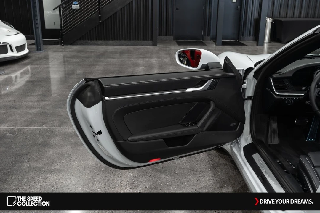 2024 Porsche 992 Carrera S - Image 11 of 21