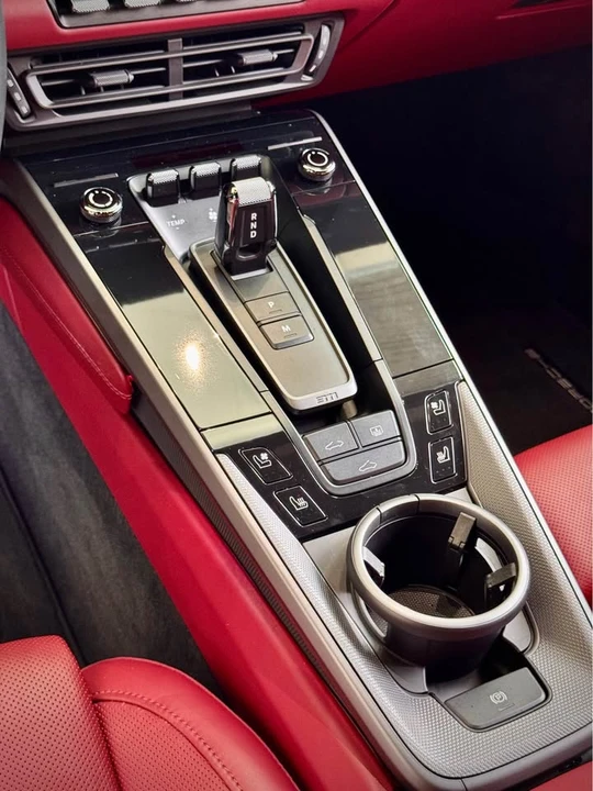 2024 Porsche 992 Carrera S - Image 11 of 20