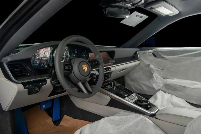 2024 Porsche 992 Carrera S - Image 8 of 15