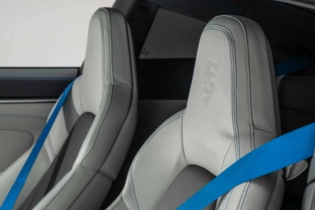 2024 Porsche 992 Carrera S - Image 29 of 31