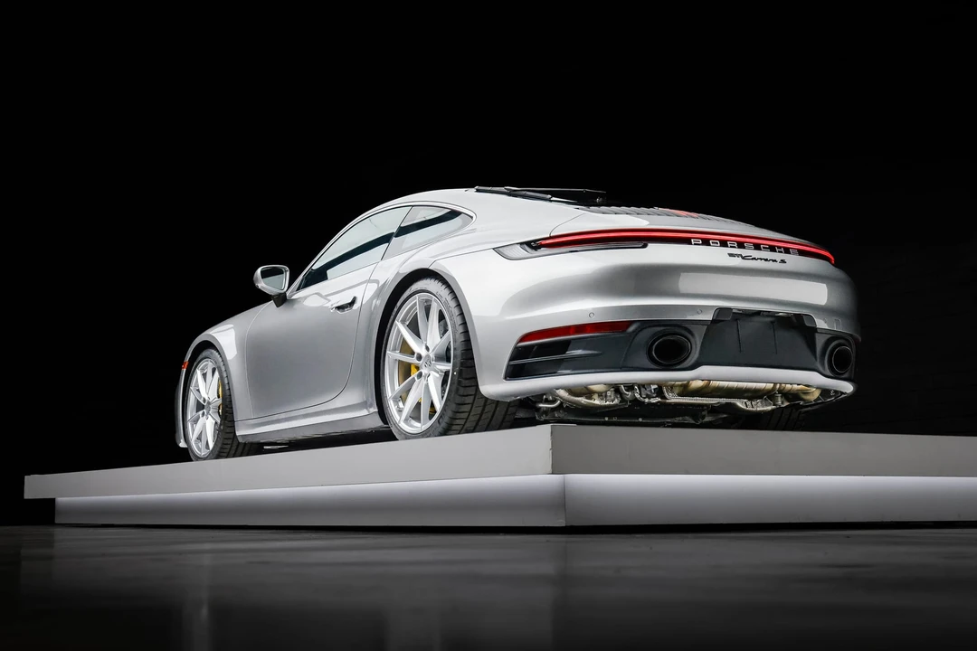 2024 Porsche 992 Carrera S - Image 12 of 31