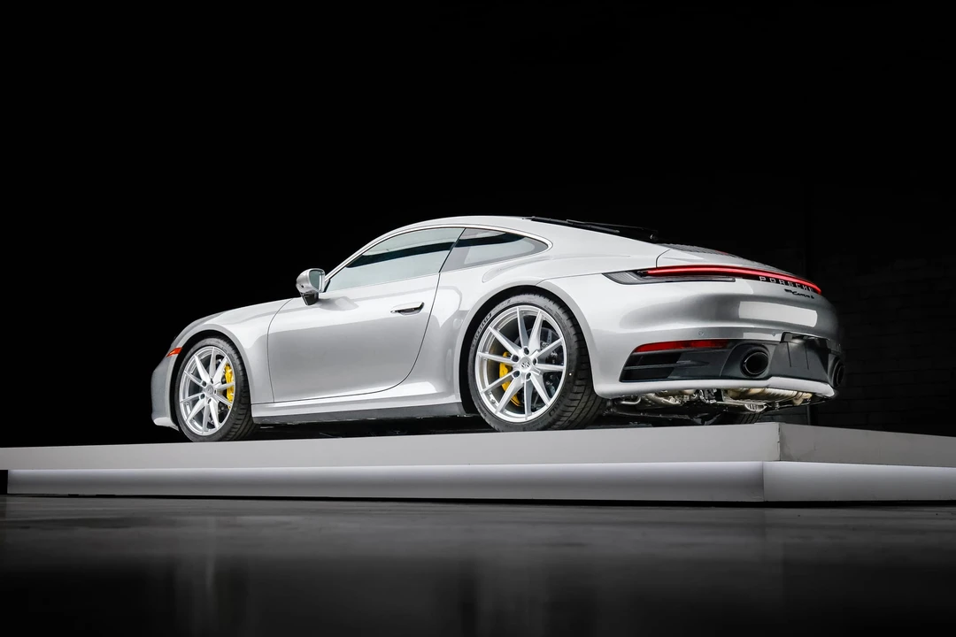 2024 Porsche 992 Carrera S - Image 10 of 31