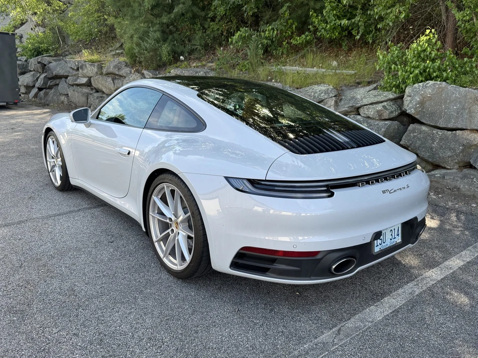 2024 Porsche 992 Carrera S - Image 13 of 31