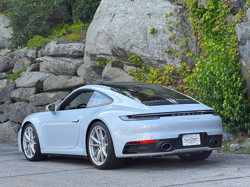 2024 Porsche 992 Carrera S - Image 11 of 31