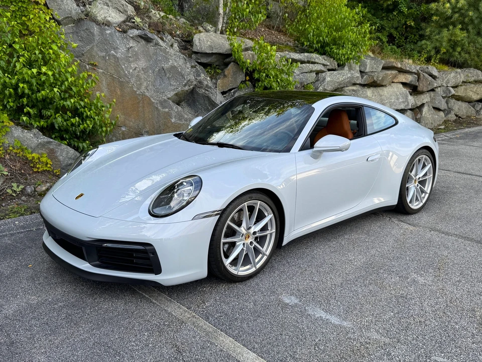2024 Porsche 992 Carrera S - Image 7 of 31