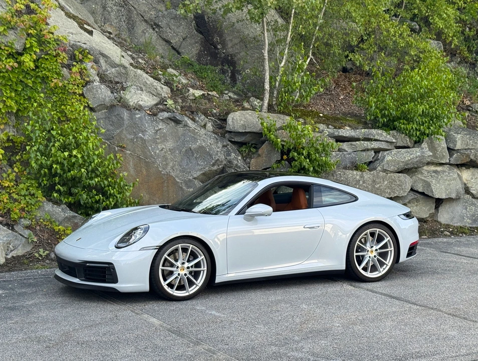 2024 Porsche 992 Carrera S - Image 8 of 31