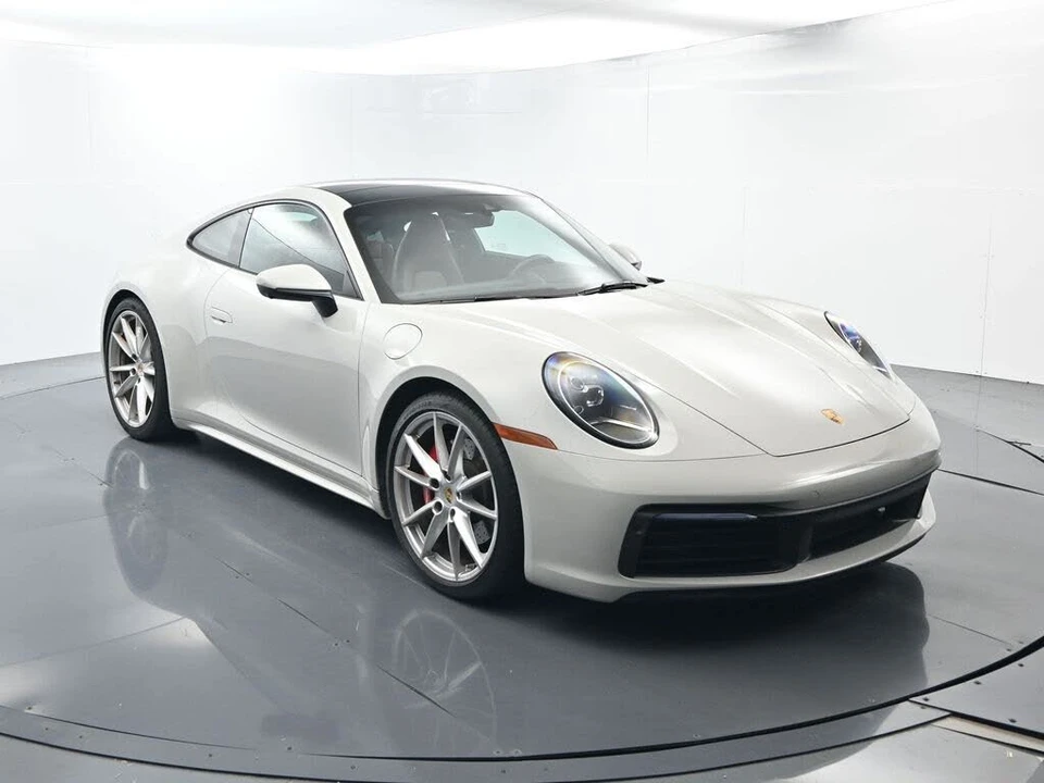 2024 Porsche 992 Carrera S - Image 17 of 31