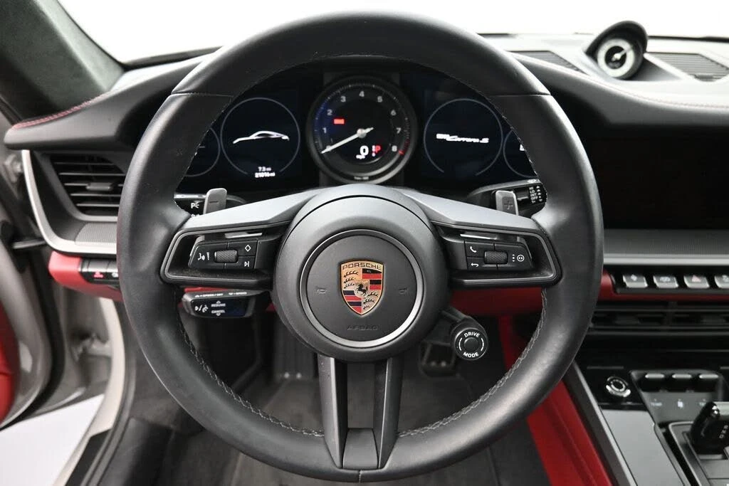 2024 Porsche 992 Carrera S - Image 7 of 31
