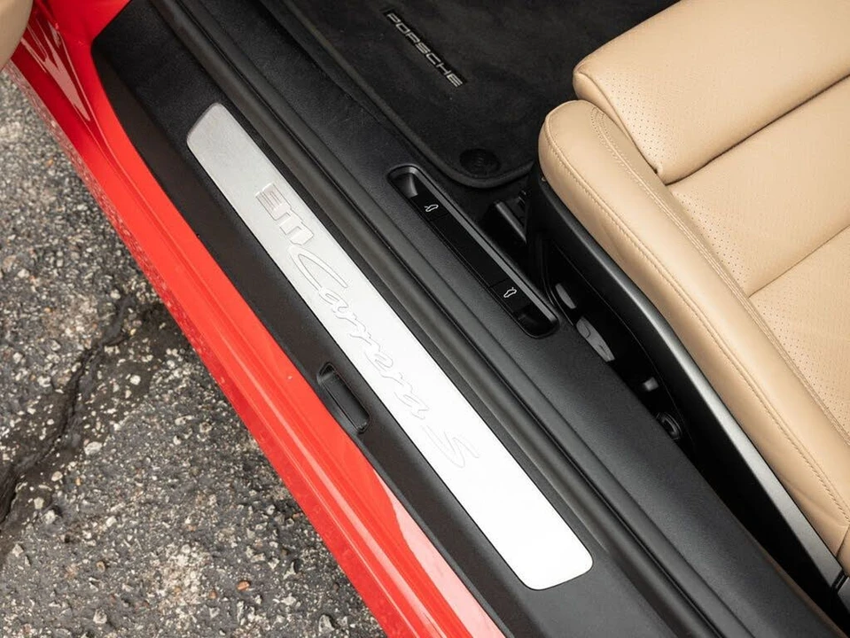 2024 Porsche 992 Carrera S - Image 26 of 31