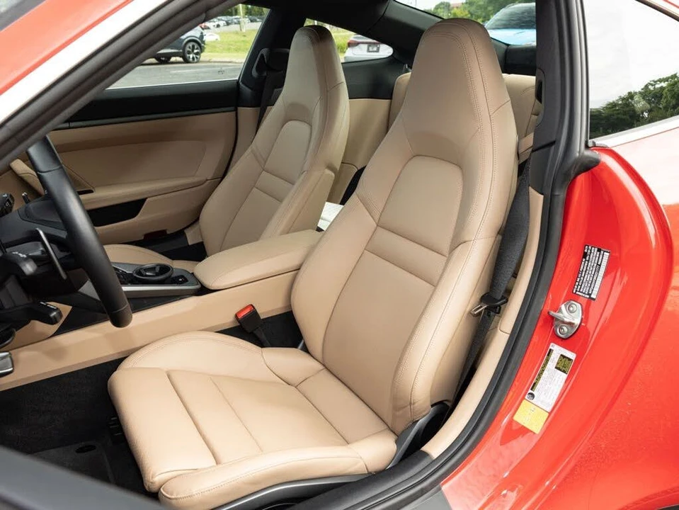 2024 Porsche 992 Carrera S - Image 24 of 31