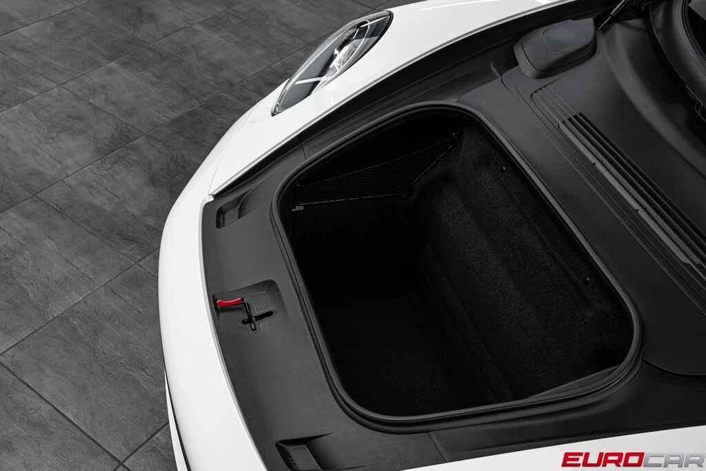 2024 Porsche 992 Carrera S - Image 10 of 31