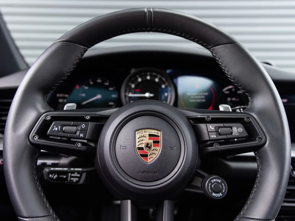 2024 Porsche 992 Carrera S - Image 14 of 31