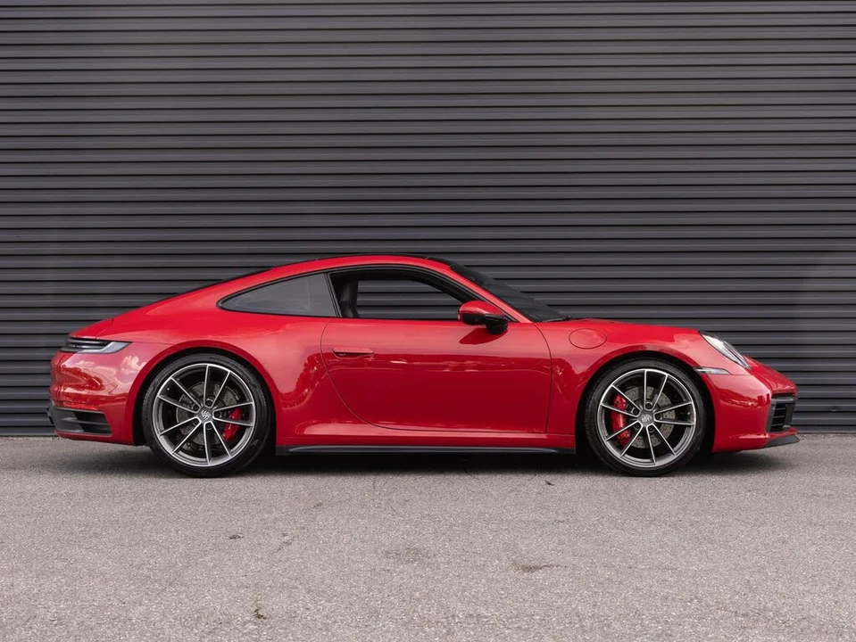 2024 Porsche 992 Carrera S - Image 8 of 31