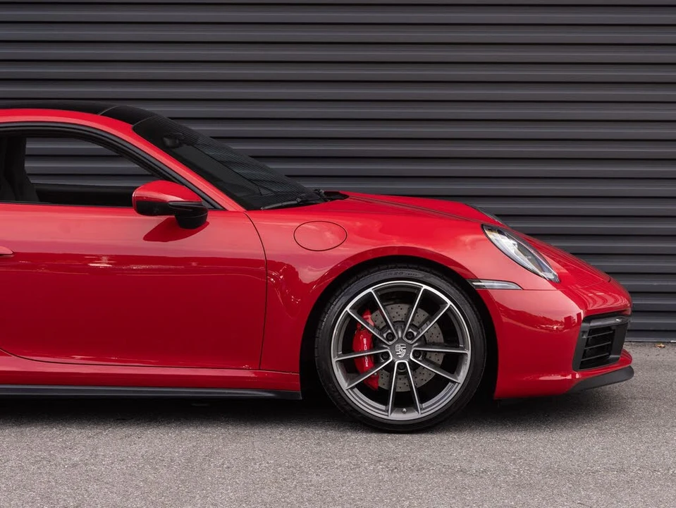 2024 Porsche 992 Carrera S - Image 9 of 31