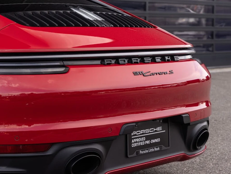 2024 Porsche 992 Carrera S - Image 12 of 31