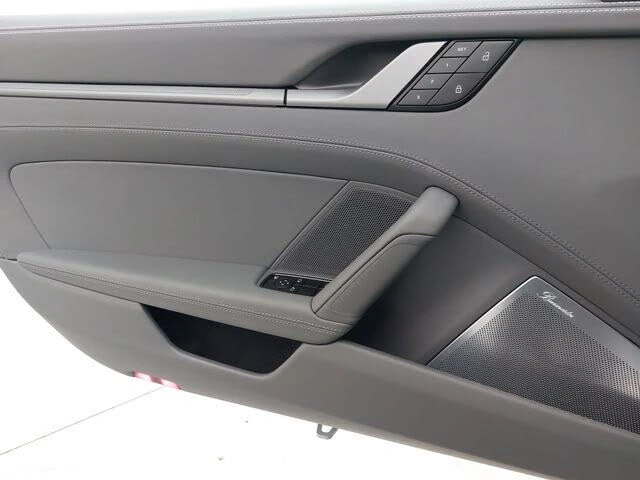 2024 Porsche 992 Carrera S - Image 25 of 31