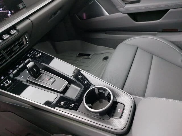 2024 Porsche 992 Carrera S - Image 23 of 31
