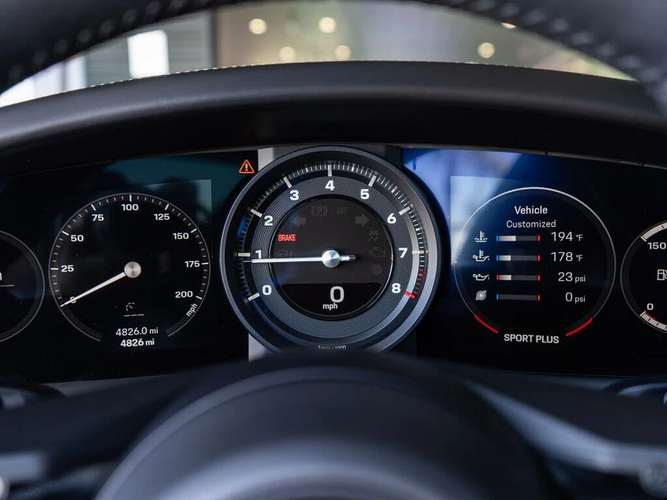 2024 Porsche 992 Carrera S - Image 17 of 31