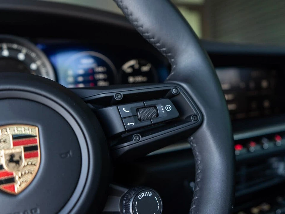 2024 Porsche 992 Carrera S - Image 21 of 31