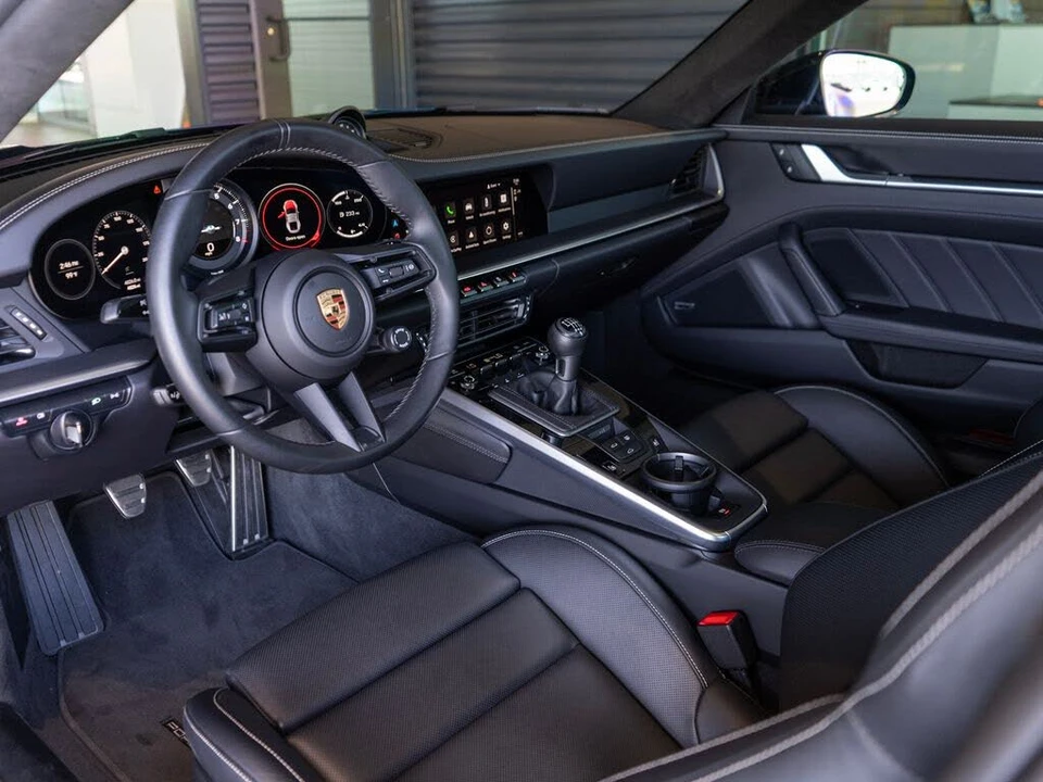 2024 Porsche 992 Carrera S - Image 5 of 31