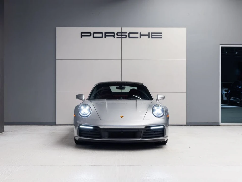 2024 Porsche 992 Carrera S - Image 10 of 31