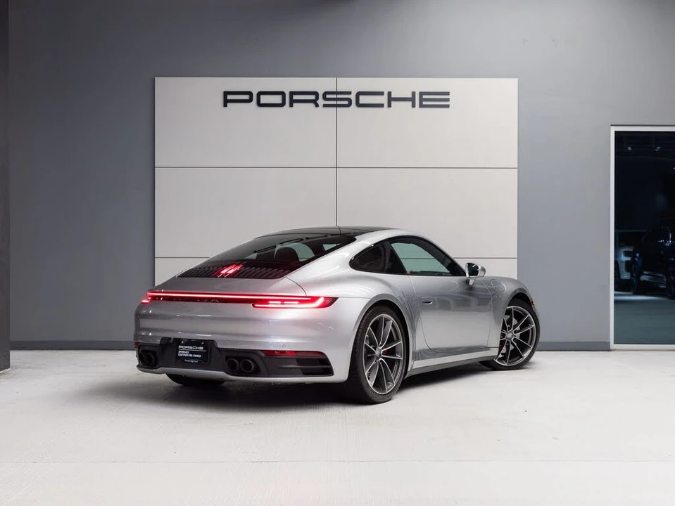 2024 Porsche 992 Carrera S - Image 7 of 31