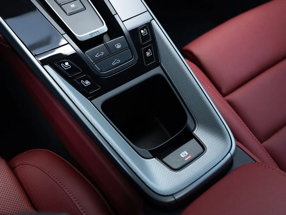 2024 Porsche 992 Carrera S - Image 30 of 31