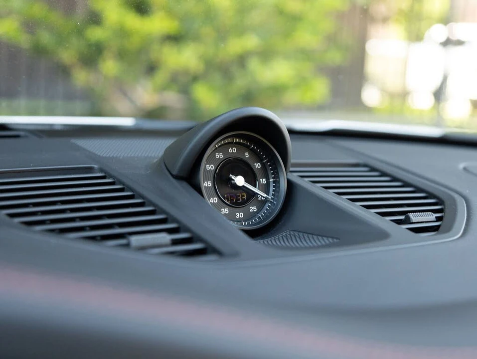 2024 Porsche 992 Carrera S - Image 24 of 31