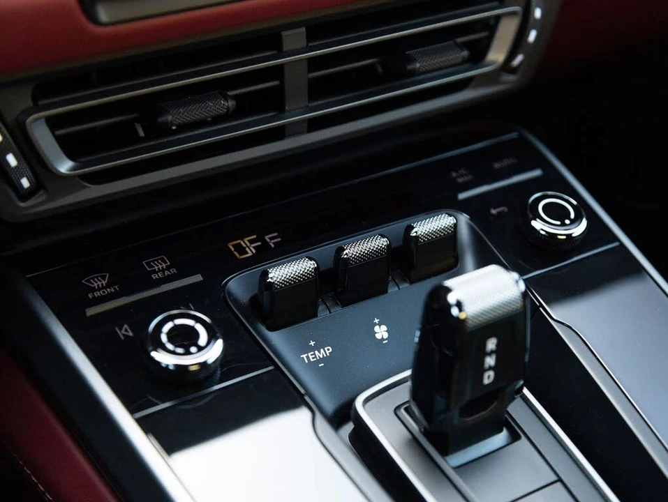 2024 Porsche 992 Carrera S - Image 27 of 31