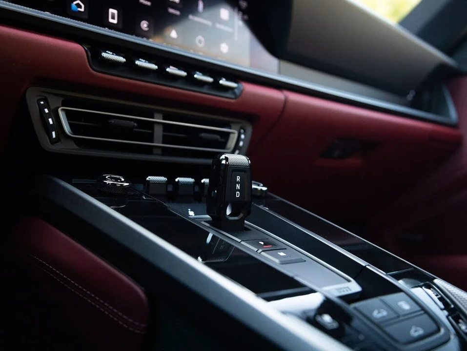 2024 Porsche 992 Carrera S - Image 28 of 31
