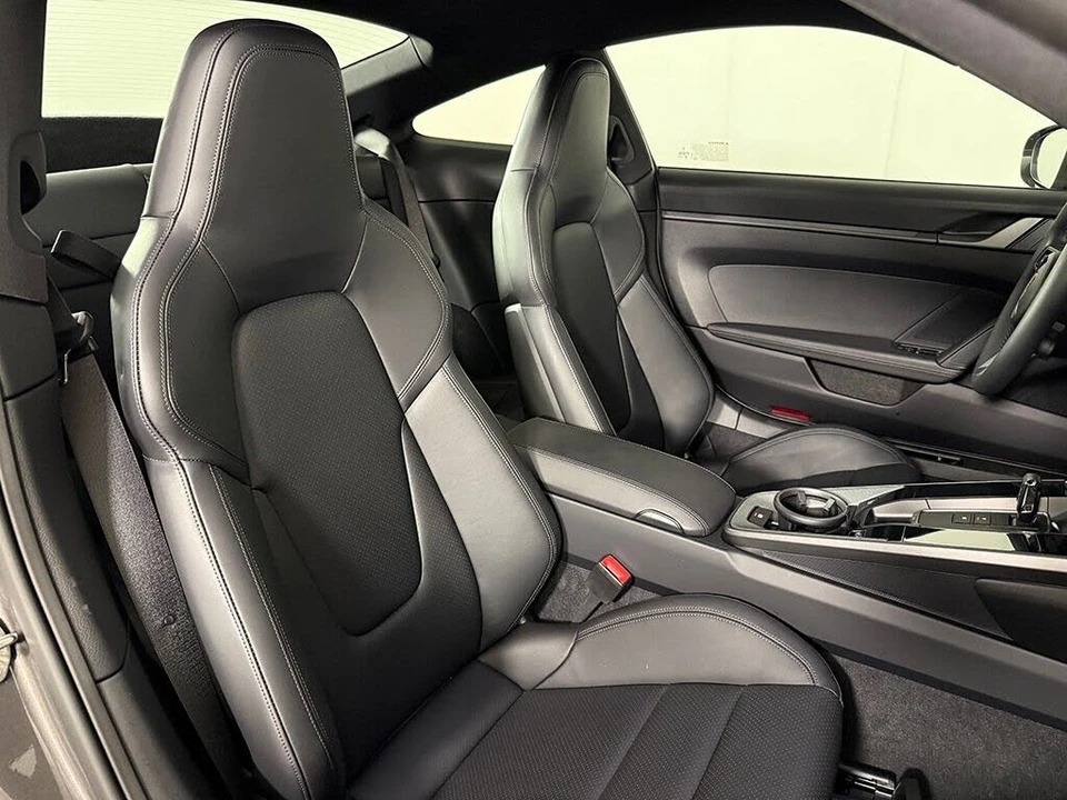 2024 Porsche 992 Carrera S - Image 21 of 31
