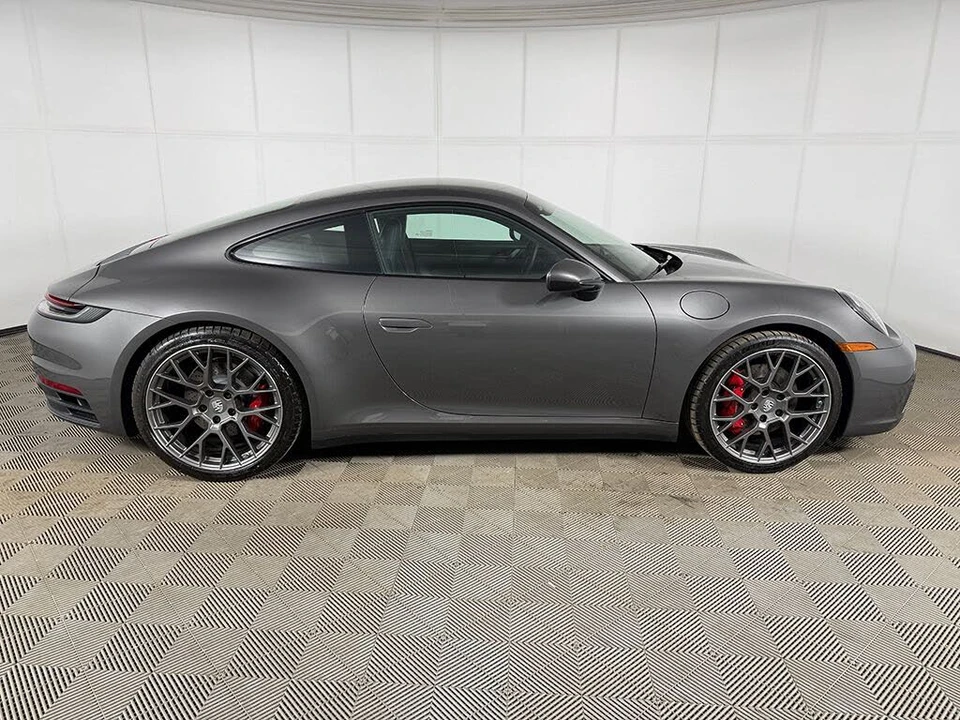 2024 Porsche 992 Carrera S - Image 12 of 31