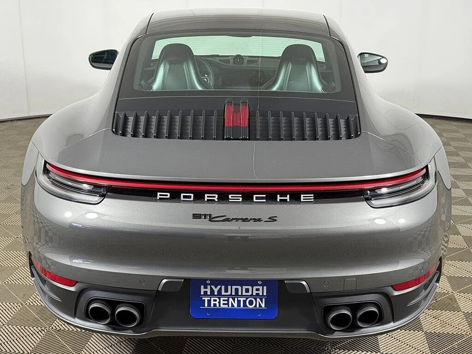 2024 Porsche 992 Carrera S - Image 10 of 31