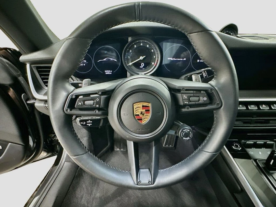 2024 Porsche 992 Carrera S - Image 12 of 31