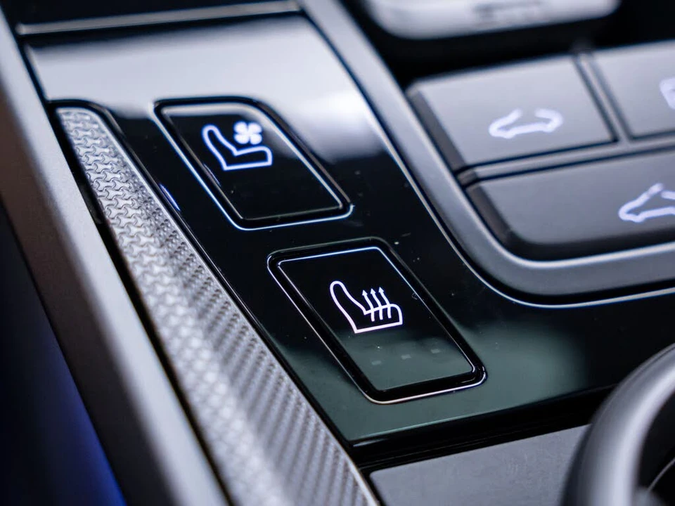 2024 Porsche 992 Carrera S - Image 29 of 31