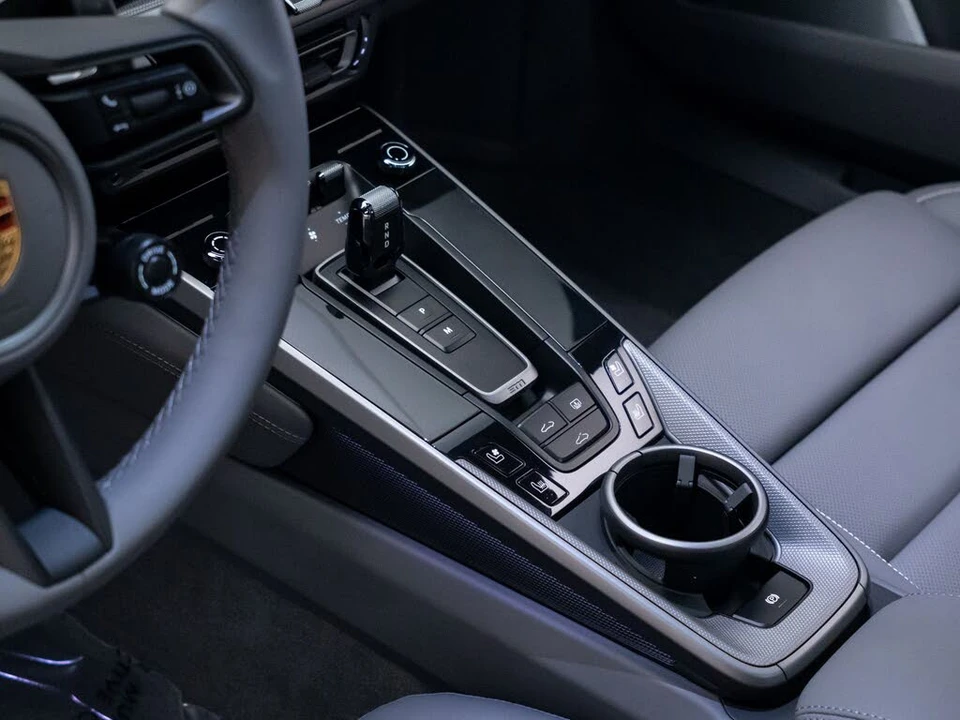 2024 Porsche 992 Carrera S - Image 13 of 31
